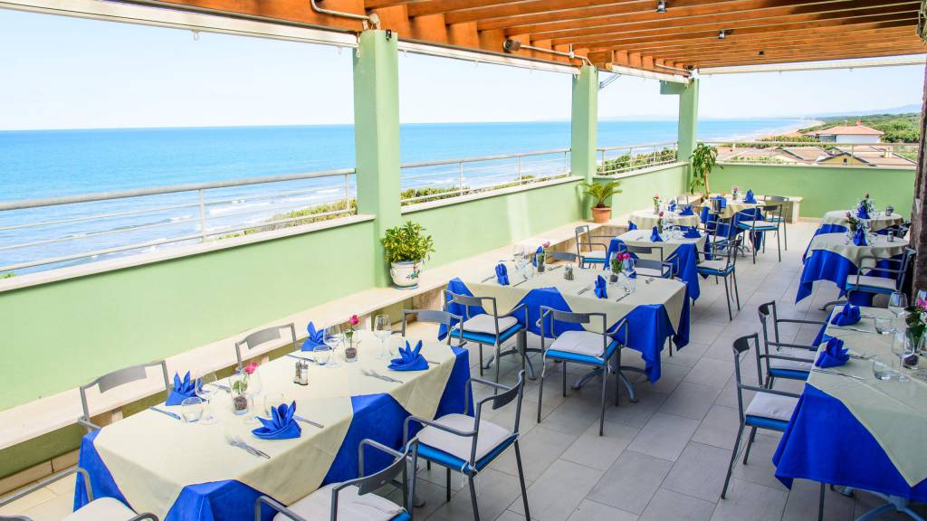 Hotel-Villa-Marcella-San-Vincenzo-Livorno-Ristorante-Terrazza-Quartocielo Hotel-Villa-Marcella-San-Vincenzo-Livorno-Ristorante-Terrazza-Quartocielo